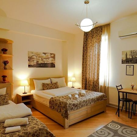 Check-In Hotel Tbilisi Luaran gambar