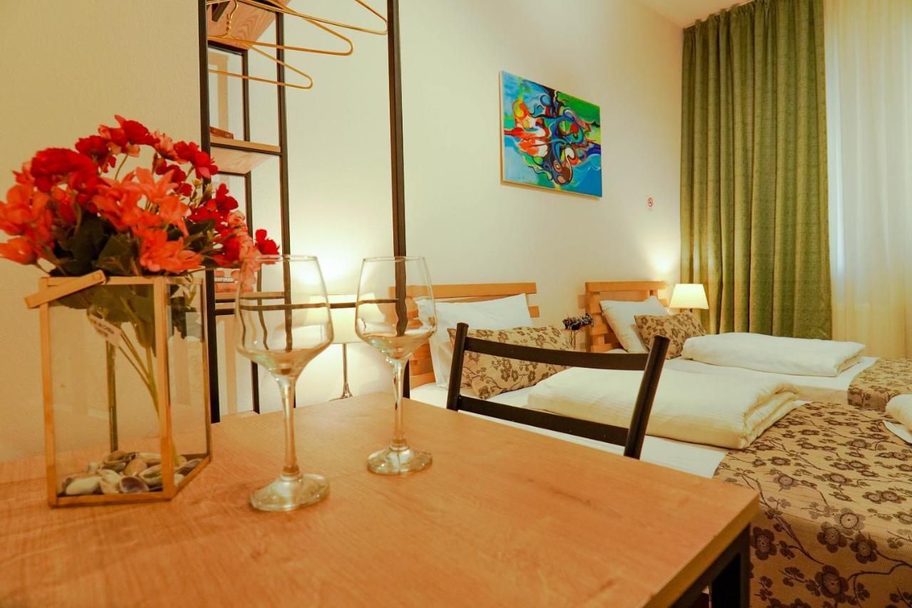 Check-In Hotel Tbilisi Luaran gambar