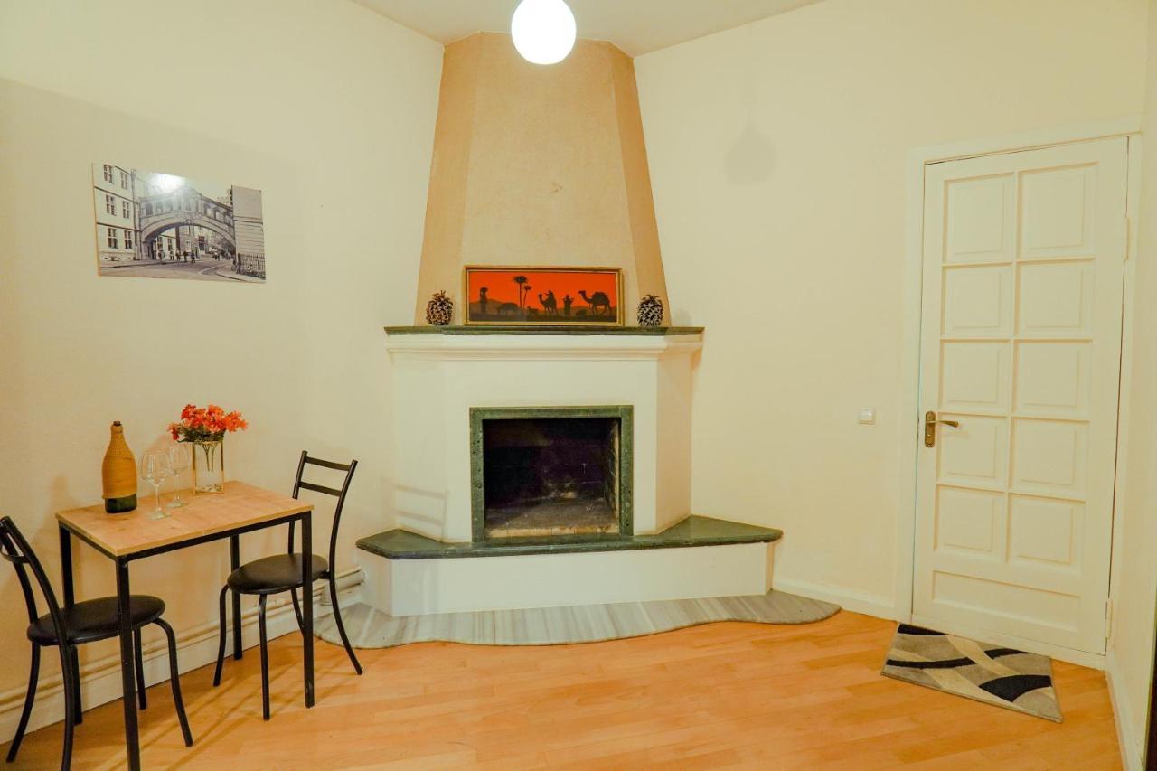 Check-In Hotel Tbilisi Luaran gambar